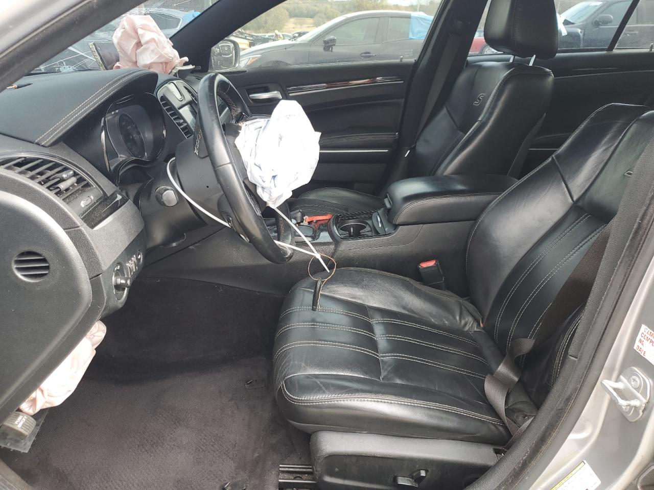 2018 Chrysler 300 VIN 2C3CCAGG8JH218332 Copart auction photo, front end / side damage thumbnail 7