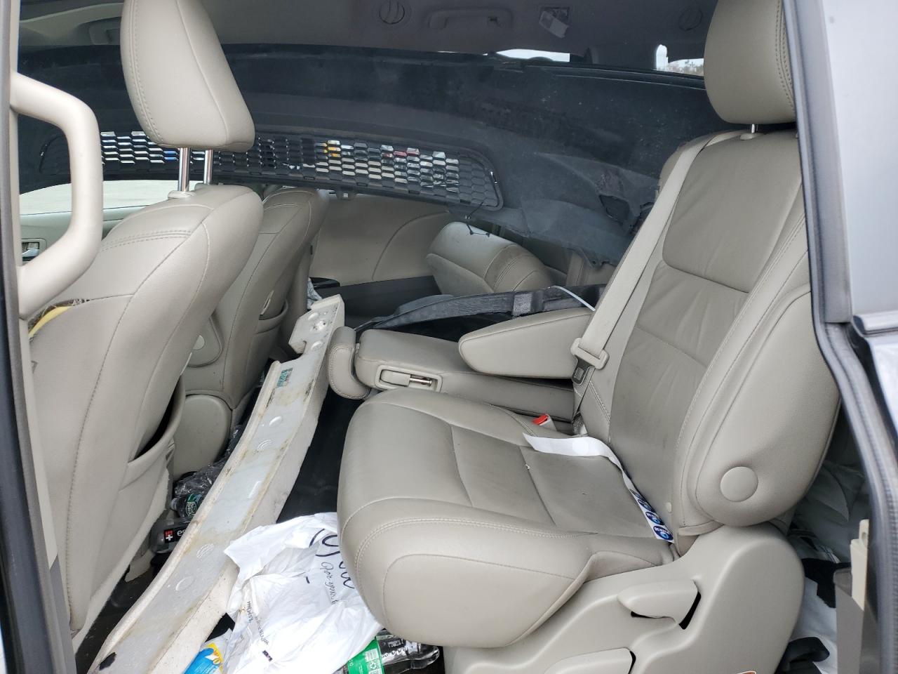 2017 Toyota Sienna VIN 5TDYZ3DC8HS888892 Copart auction photo, front end / rear end damage thumbnail 11