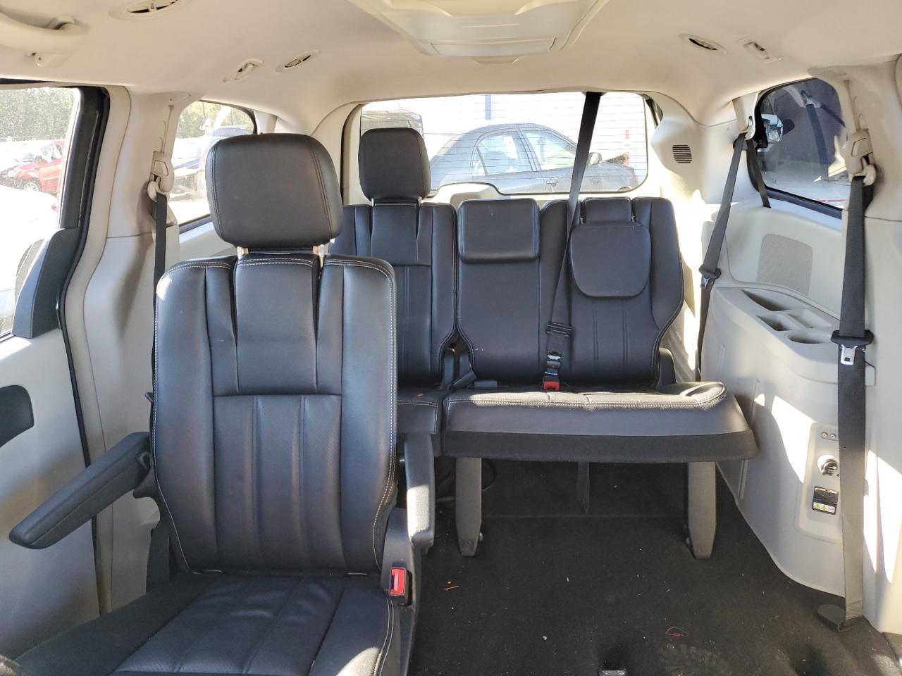2012 Chrysler Town & Country VIN 2C4RC1BG1CR252462 Copart auction photo, front end damage thumbnail 10