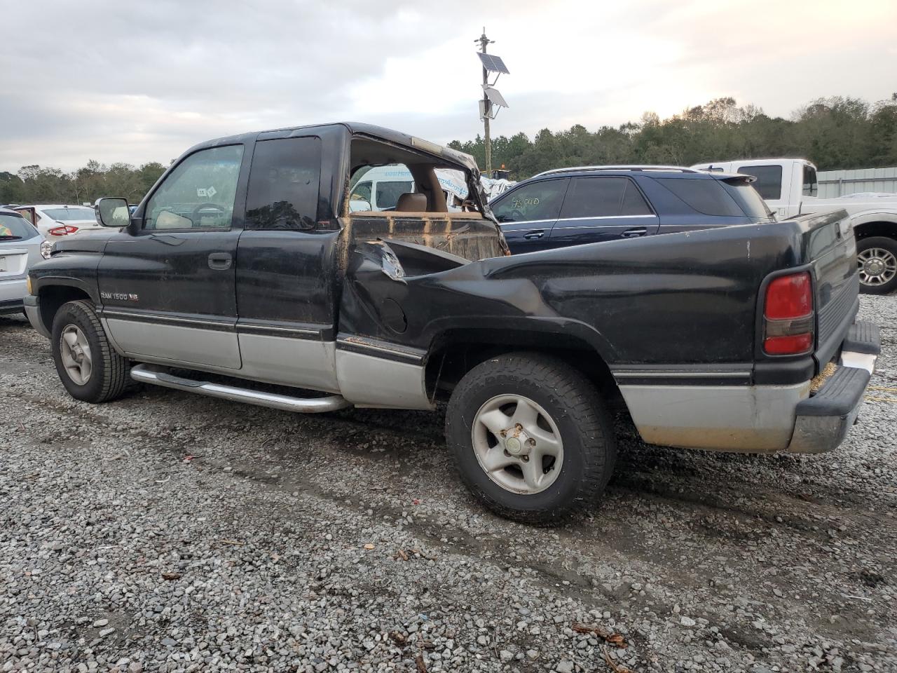 1997 Dodge RAM VIN 3B7HC13Y0VG727675 Copart auction photo, all over damage thumbnail 2