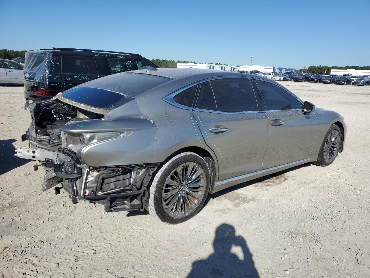 2021 Lexus LS VIN JTHD51FF0M5014086 Copart auction photo, rear end damage thumbnail 3