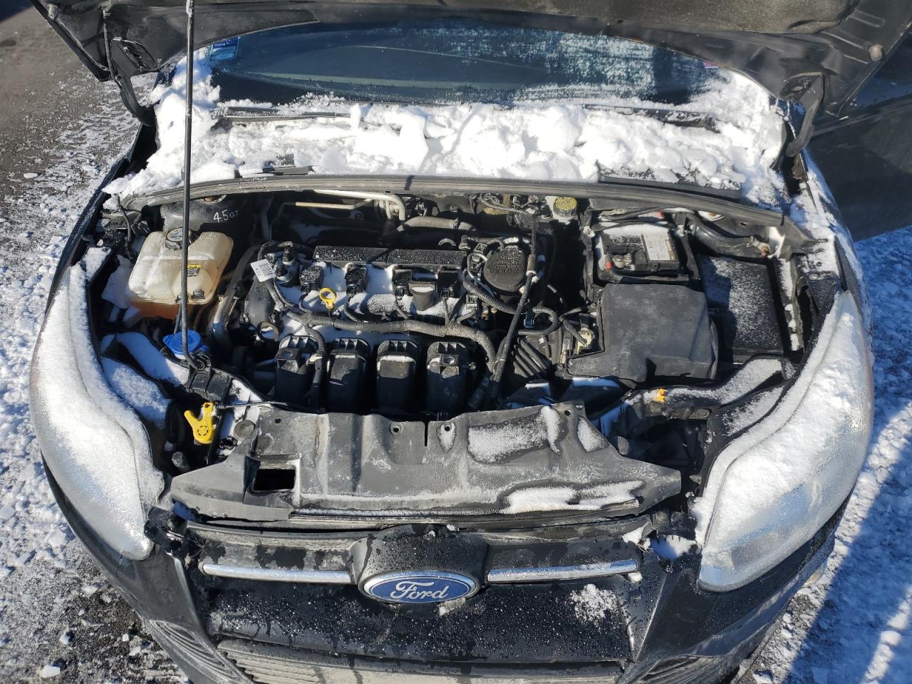 2012 Ford Focus VIN 1FAHP3F27CL253379 Copart auction photo, front end / side damage thumbnail 11