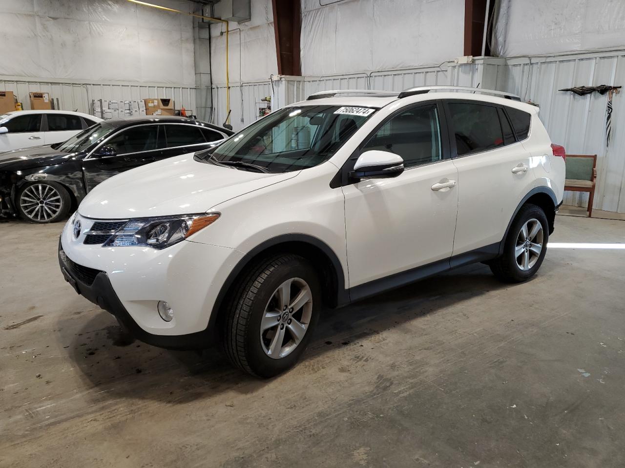 2015 Toyota RAV 4 VIN 2T3RFREV9FW320761