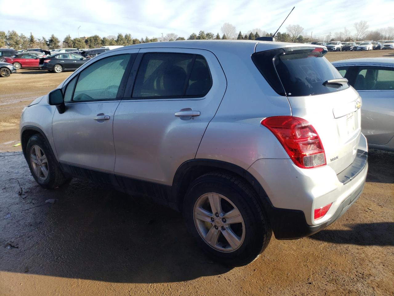 2020 Chevrolet Trax VIN KL7CJKSB8LB018532 Copart auction photo, mechanical damage thumbnail 2