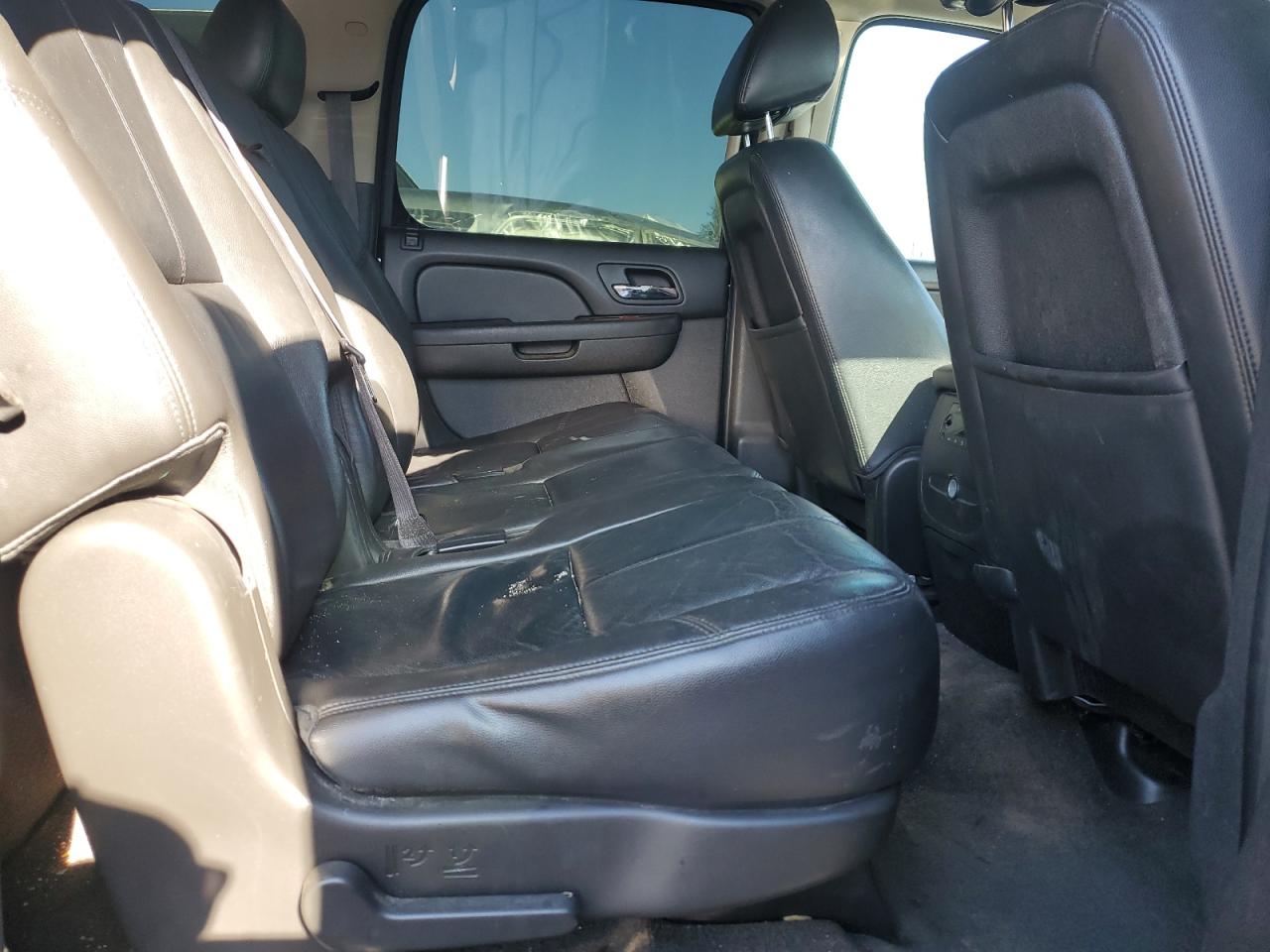 2012 GMC Yukon VIN 1GKS2KE7XCR123703 Copart auction photo, side / rear end damage thumbnail 11