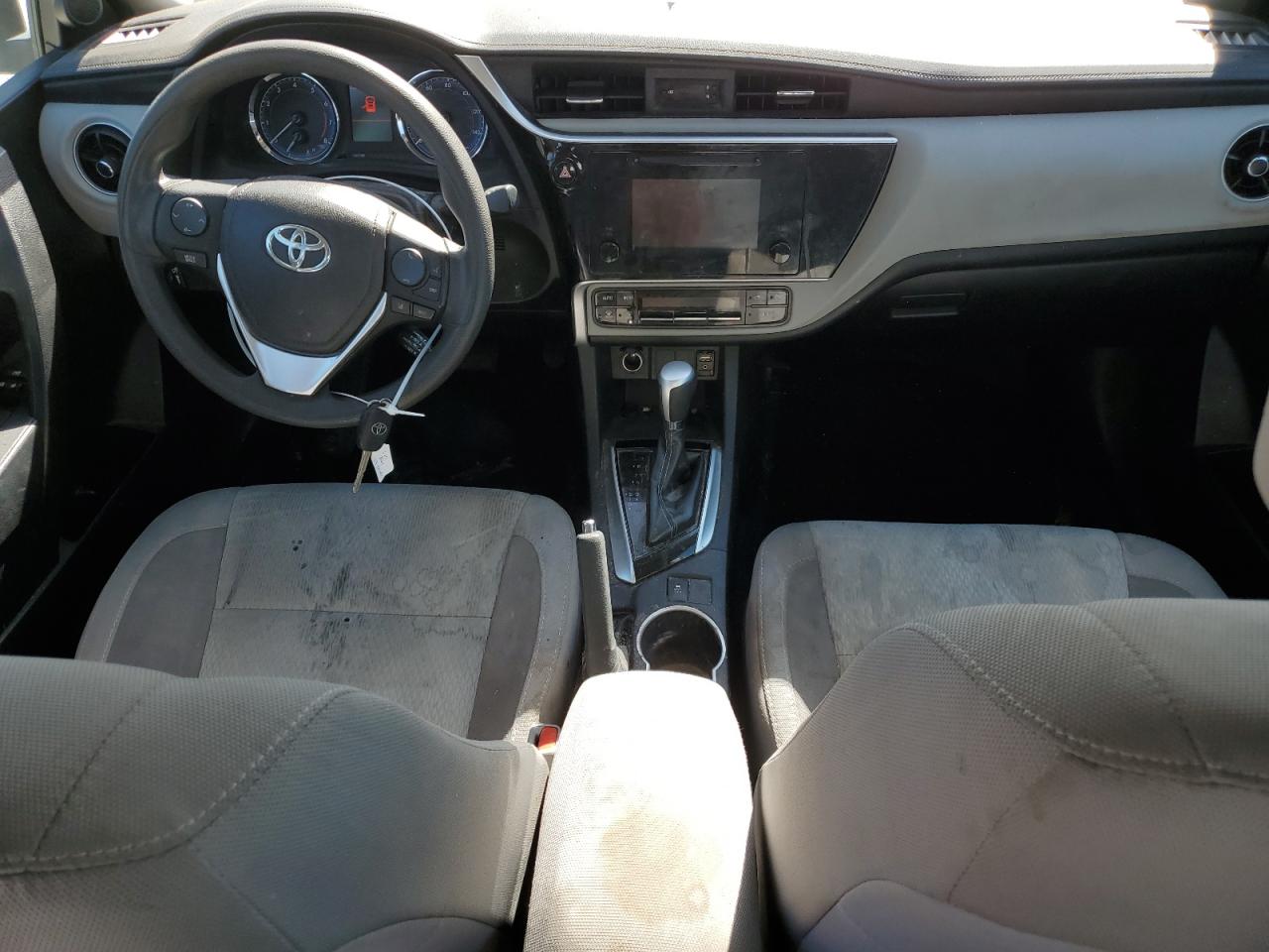 2019 Toyota Corolla VIN 2T1BURHE4KC240324 Copart auction photo, all over / minor dent/scratches damage thumbnail 8