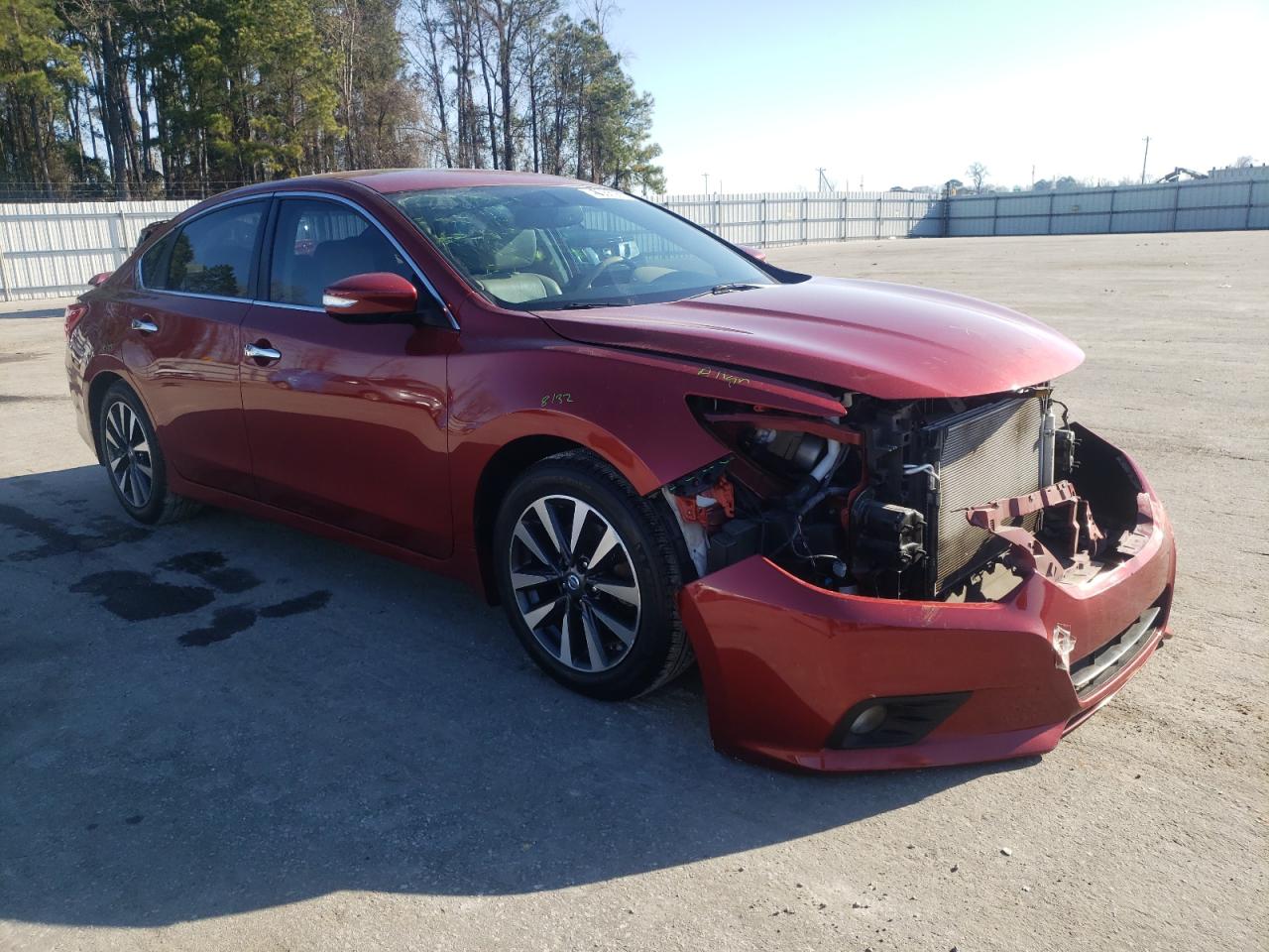 2016 Nissan Altima VIN 1N4AL3AP9GC208613 Copart auction photo, front end damage thumbnail 4