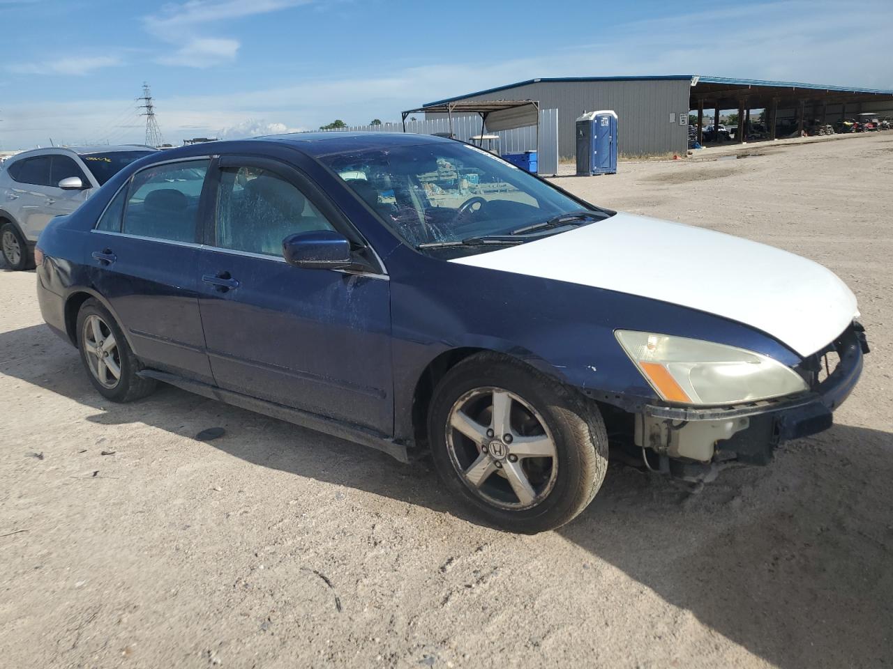 2005 Honda Accord VIN 1HGCM56825A007613 Copart auction photo, rear end / frame damage damage thumbnail 4