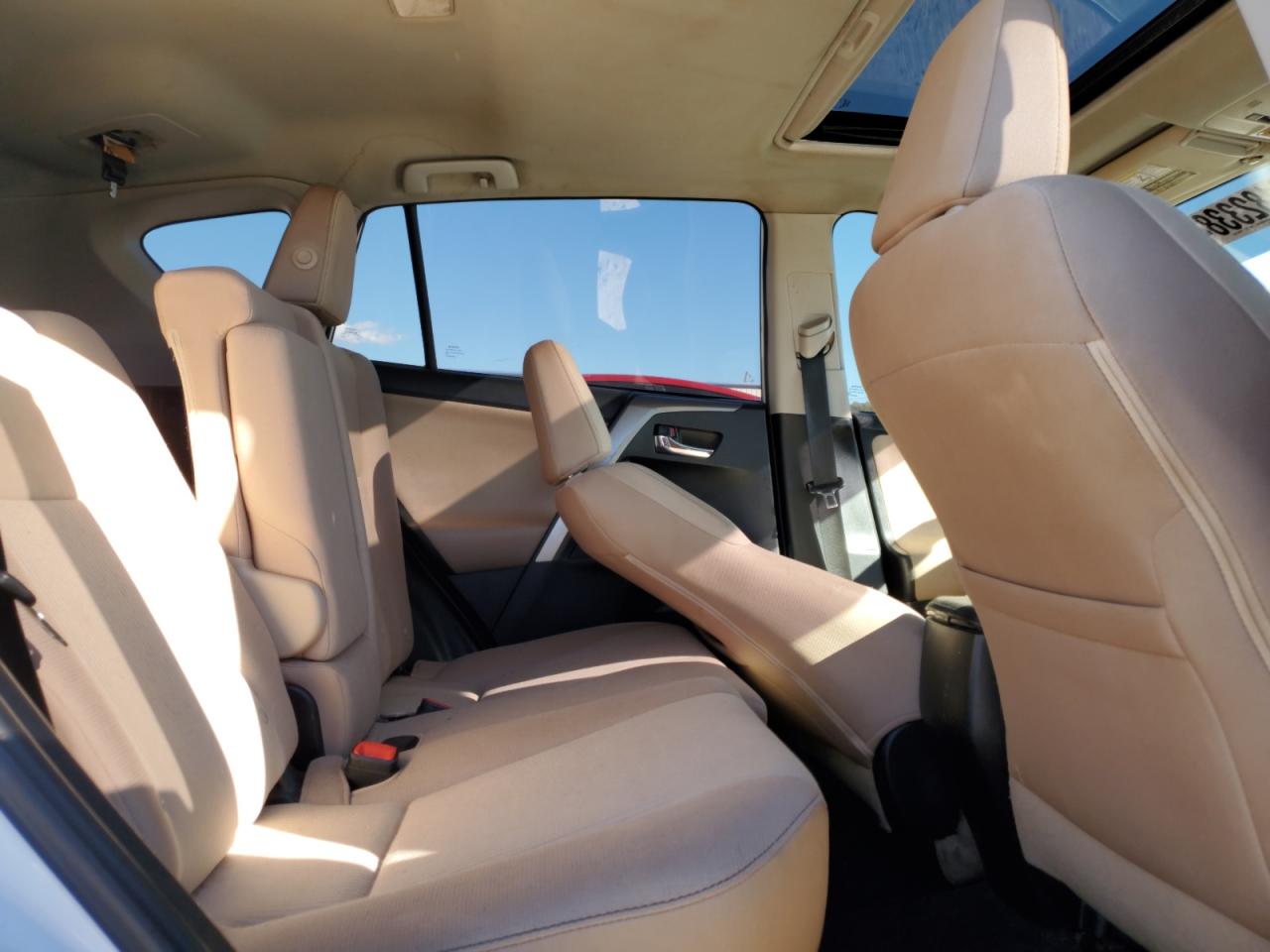 2015 Toyota RAV 4 VIN 2T3WFREV0FW226125 Copart auction photo, front end / side damage thumbnail 11