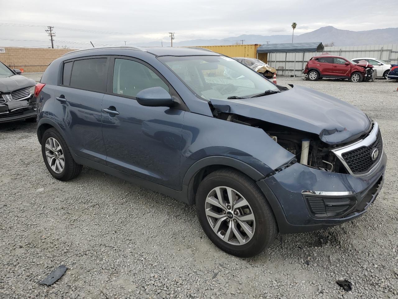 2016 KIA Sportage VIN KNDPB3AC8G7842735 Copart auction photo, front end damage thumbnail 4