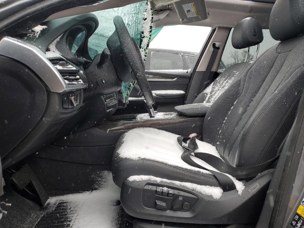 2016 BMW X5 VIN 5UXKR0C53G0P31813 Copart auction photo, rollover damage thumbnail 7