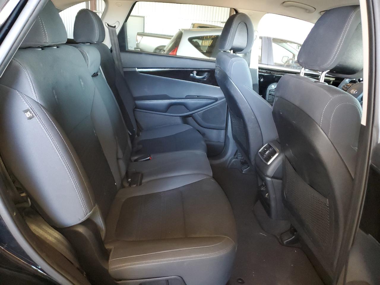 2016 KIA Sorento VIN 5XYPG4A35GG164536 Copart auction photo, front end damage thumbnail 11