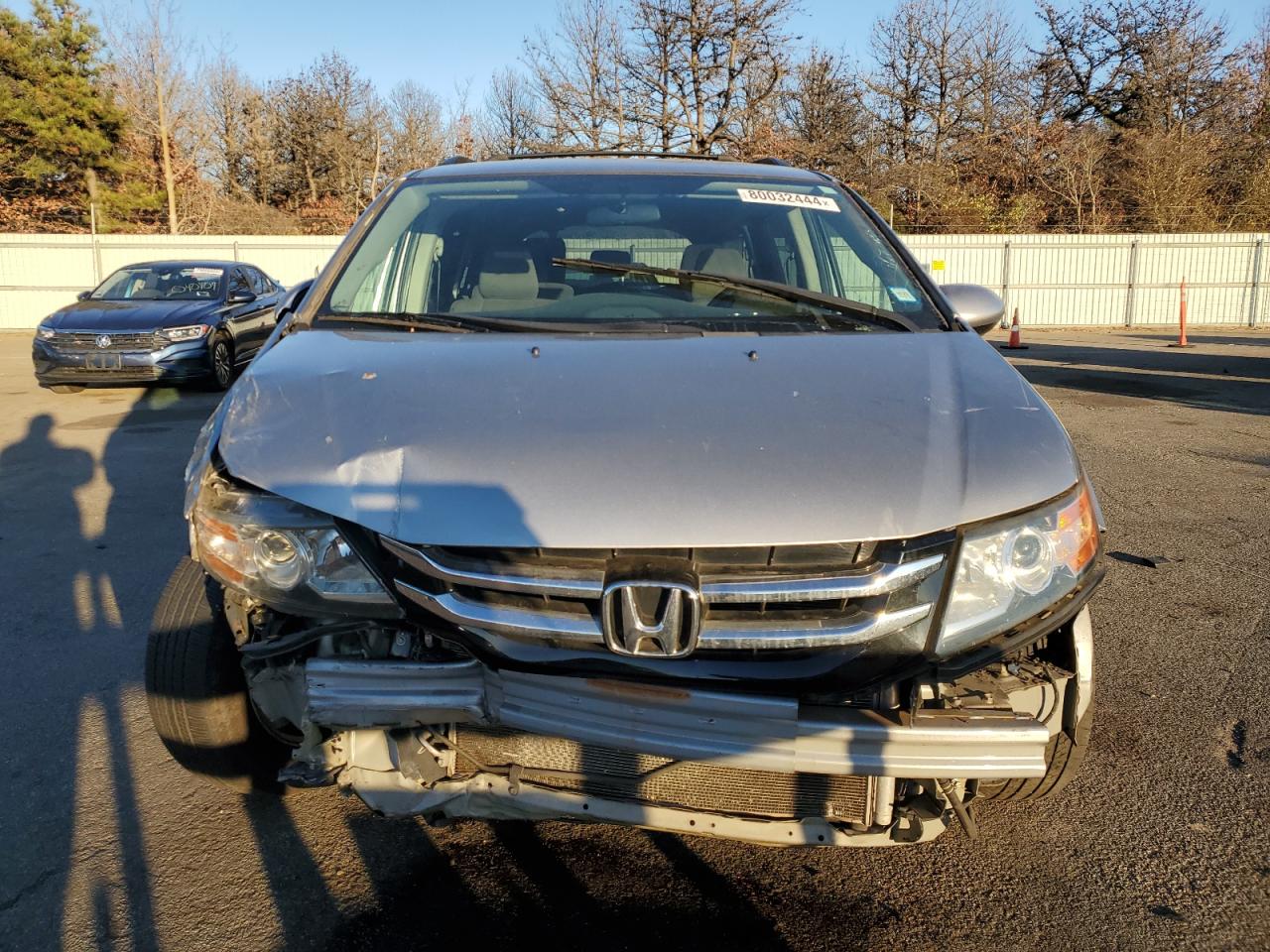 2016 Honda Odyssey VIN 5FNRL5H36GB166089 Copart auction photo, front end damage thumbnail 5