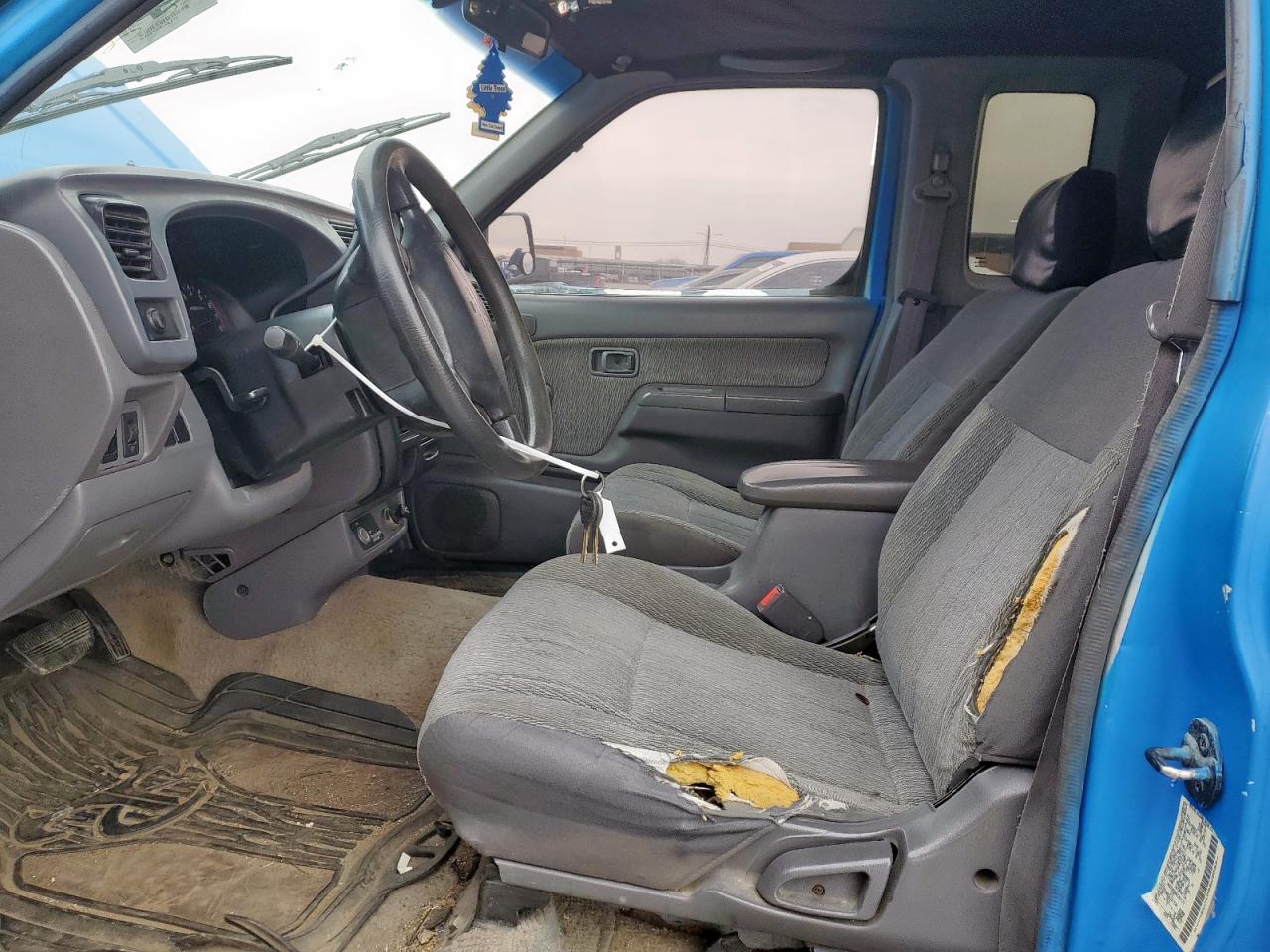 1998 Nissan Navara (Frontier) VIN 1N6DD26S0WC367172 Copart auction photo, side damage thumbnail 7