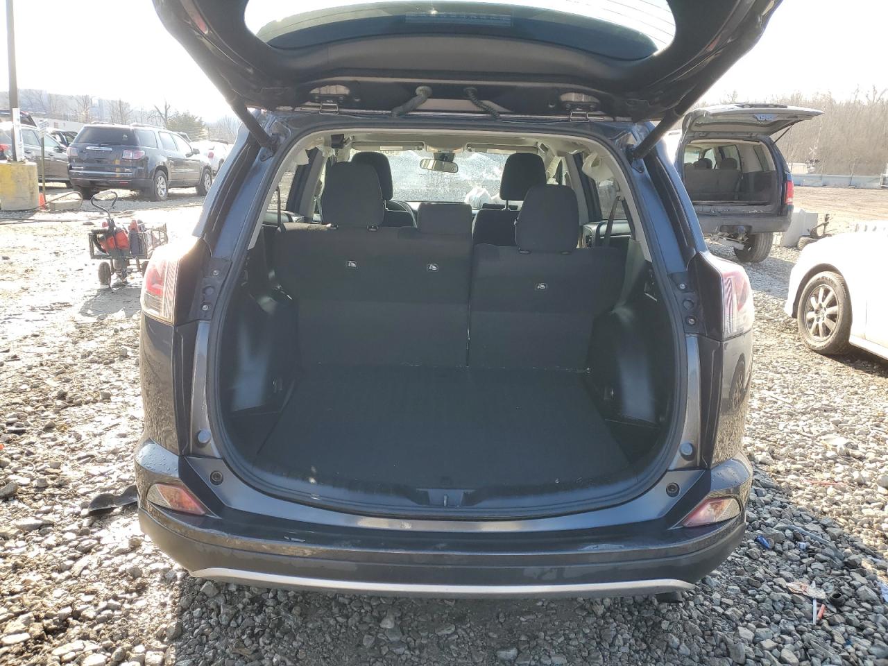 2018 Toyota RAV 4 VIN JTMWFREV9JJ165946 Copart auction photo, front end damage thumbnail 6