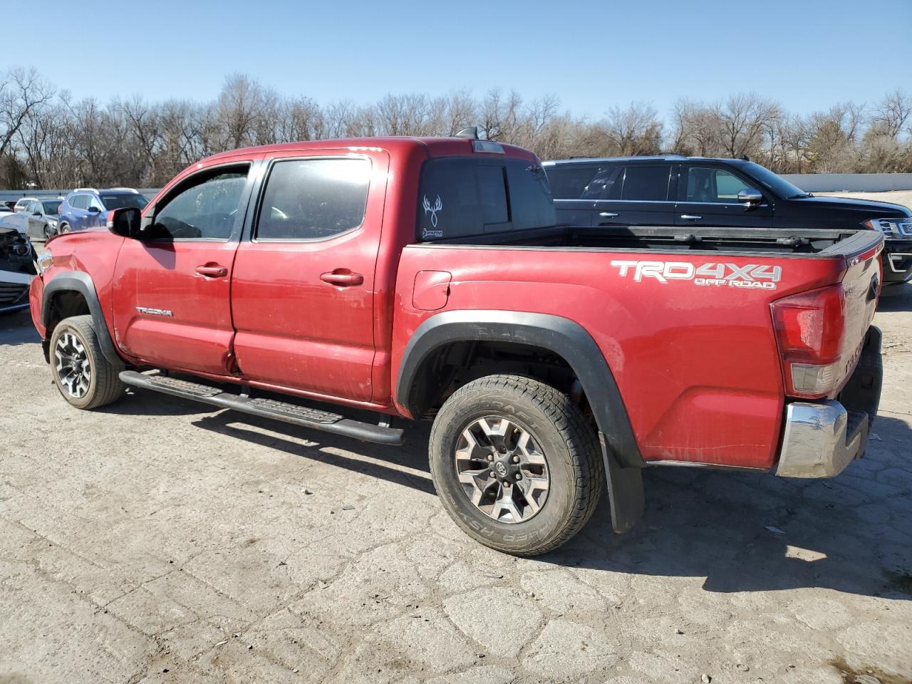 2017 Toyota Tacoma VIN 5TFCZ5AN9HX056869 Copart auction photo, front end / undercarriage damage thumbnail 2