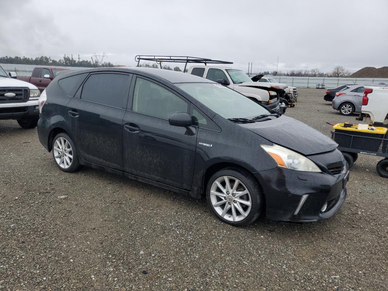 2013 Toyota Prius VIN JTDZN3EU2D3219925 Copart auction photo, front end damage thumbnail 4
