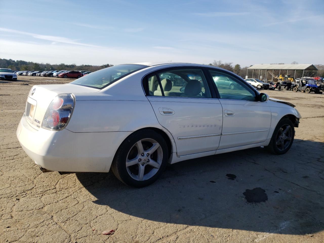 2005 Nissan Altima VIN 1N4BL11E85C359155 Copart auction photo, front end / side damage thumbnail 3
