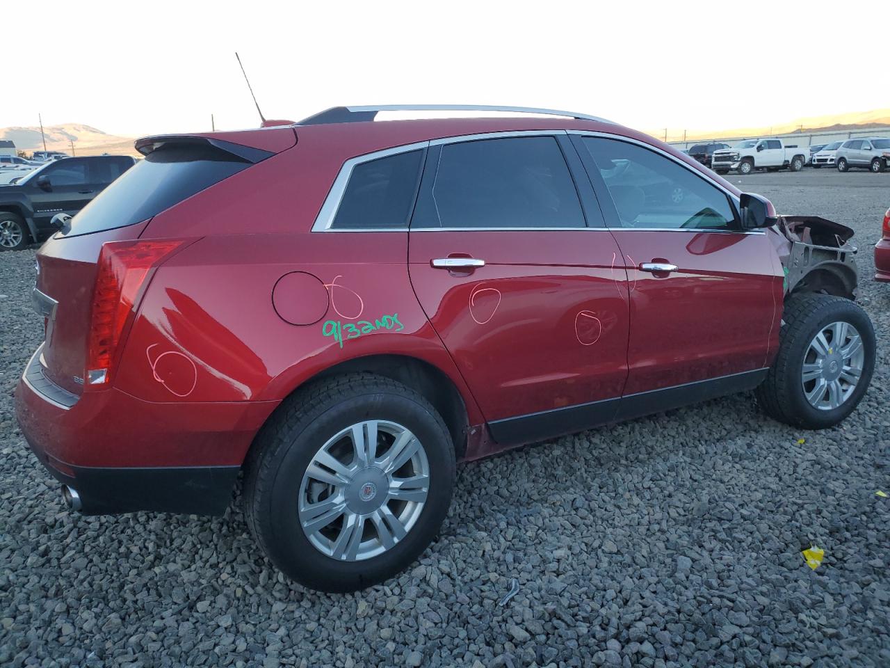 2015 Cadillac SRX VIN 3GYFNEE37FS632694 Copart auction photo, front end damage thumbnail 3