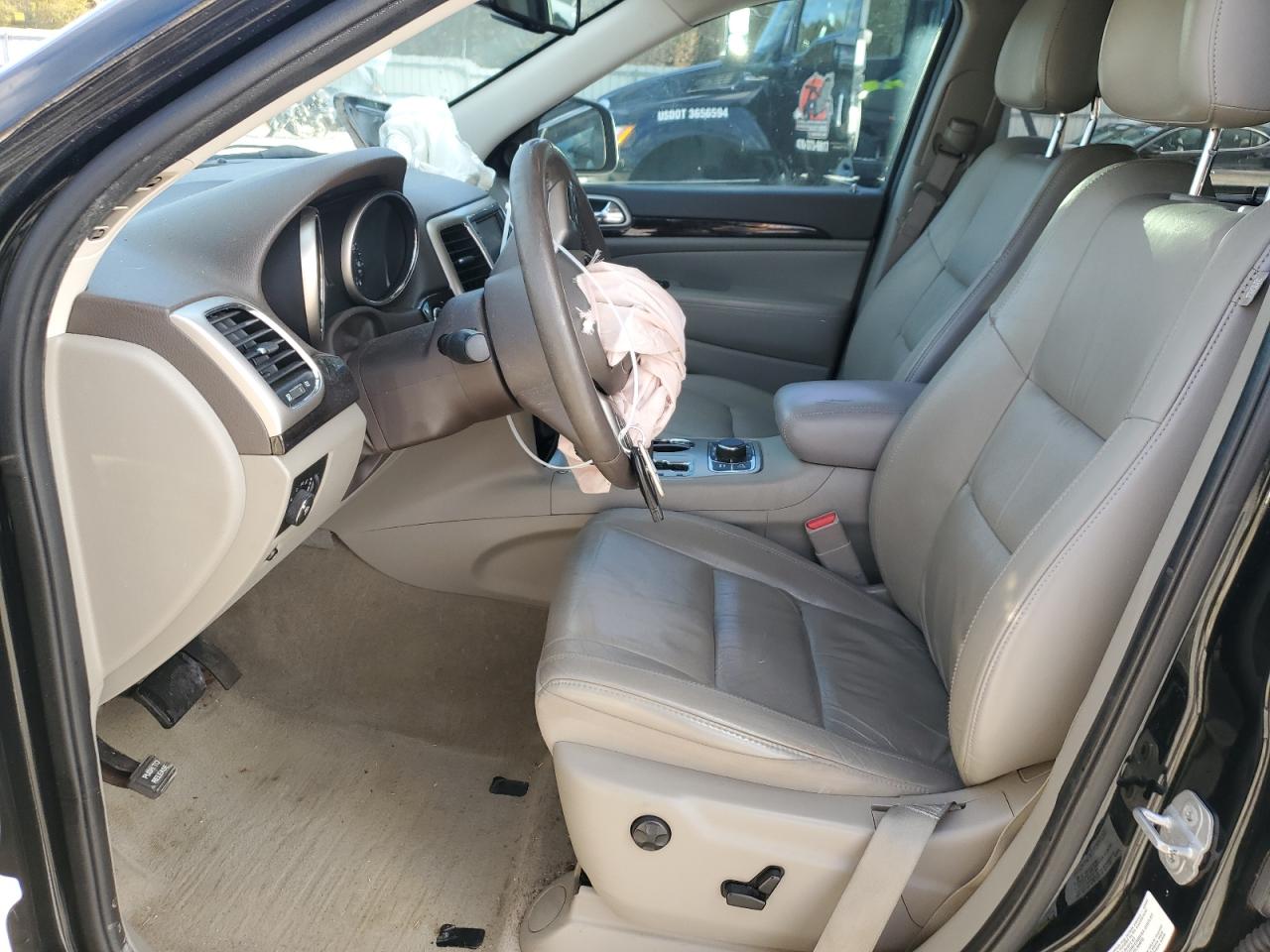 2012 Jeep Grand Cherokee VIN 1C4RJFAG8CC232335 Copart auction photo, front end damage thumbnail 7
