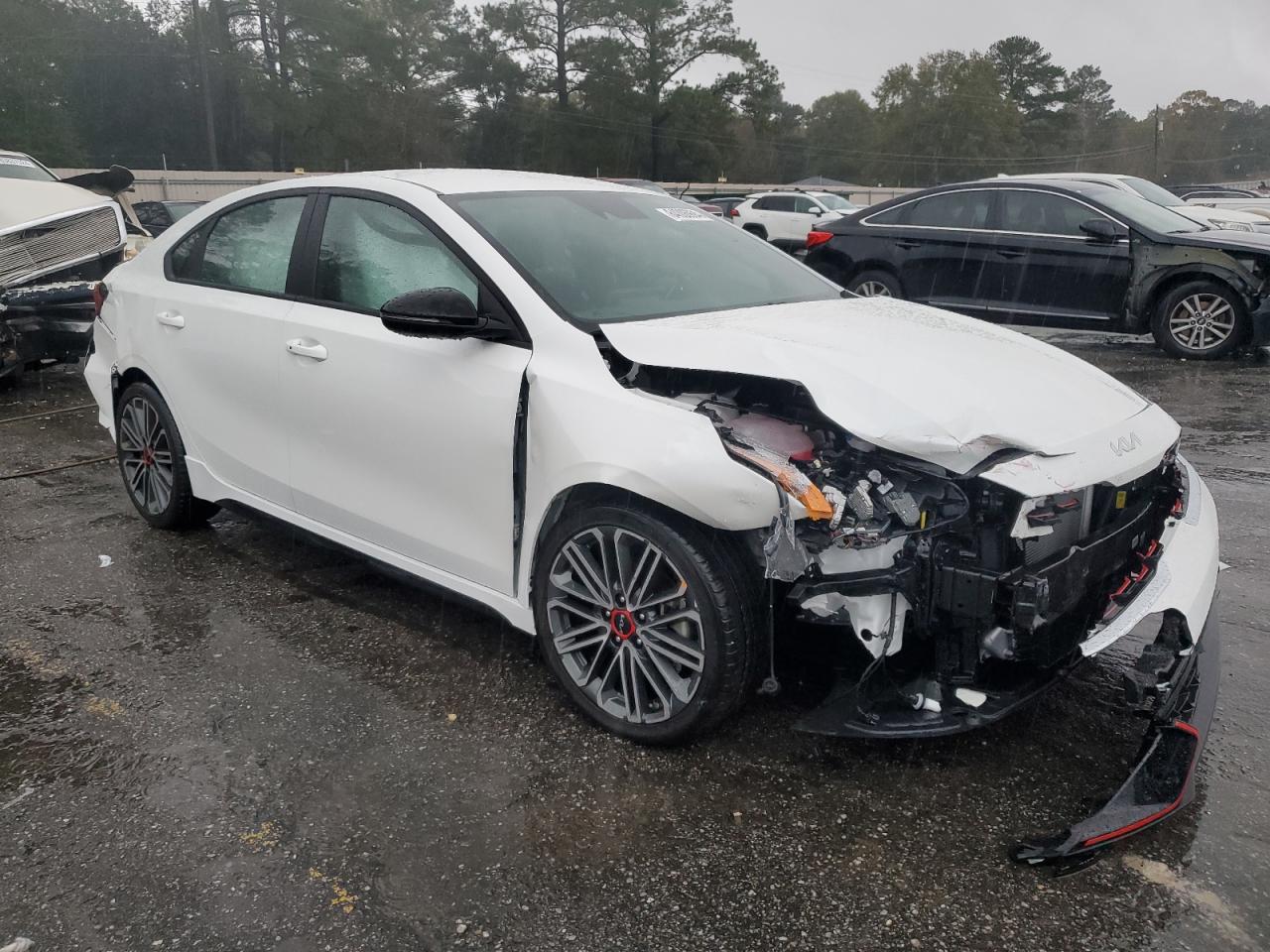 2024 KIA Forte VIN 3KPF44AC3RE831219 Copart auction photo, front end / side damage thumbnail 4