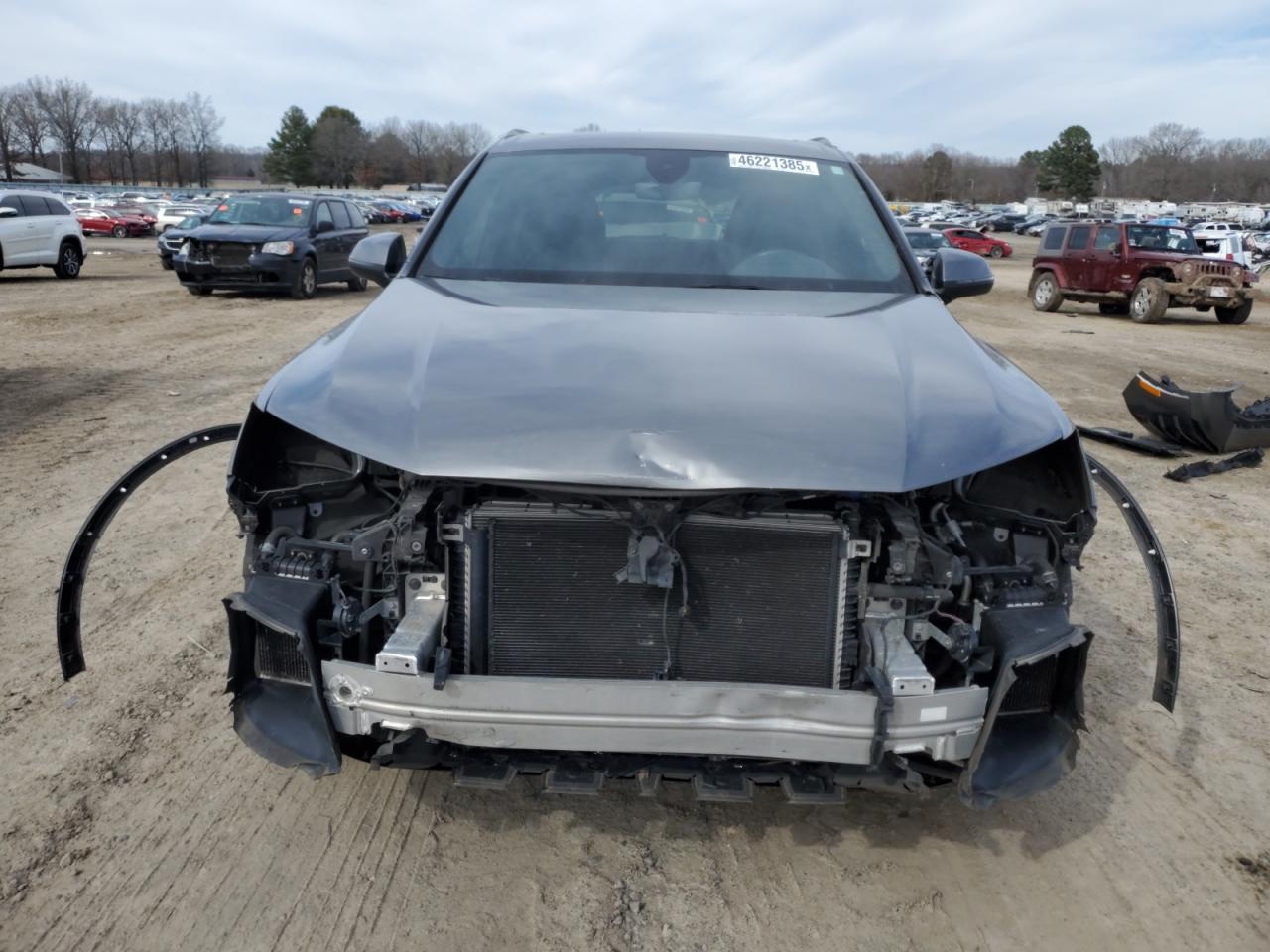 2018 Audi Q7 VIN WA1VAAF73JD008031 Copart auction photo, front end / minor dent/scratches damage thumbnail 5