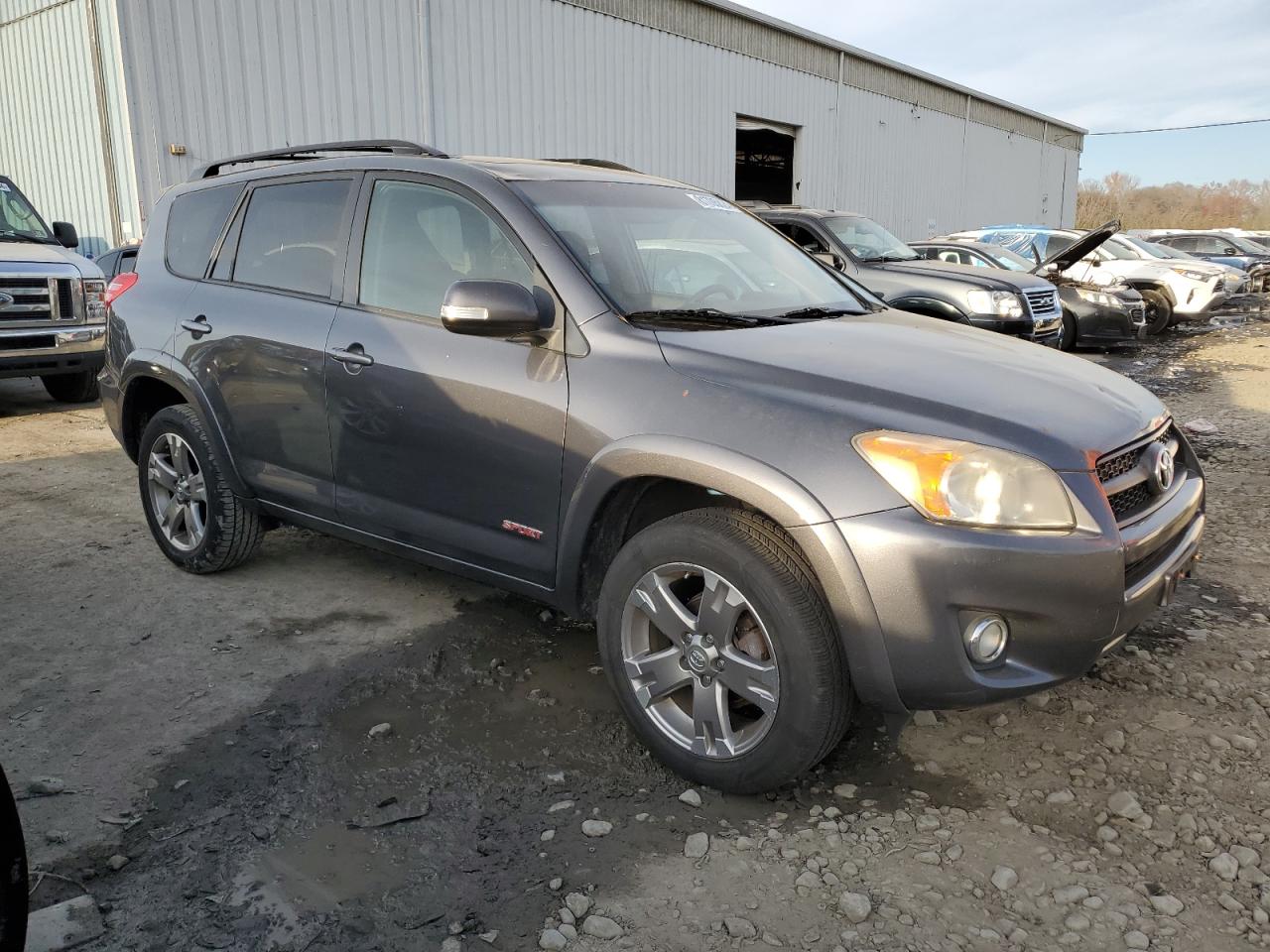 2011 Toyota RAV 4 VIN JTMRF4DV5B5043600 Copart auction photo, mechanical damage thumbnail 4