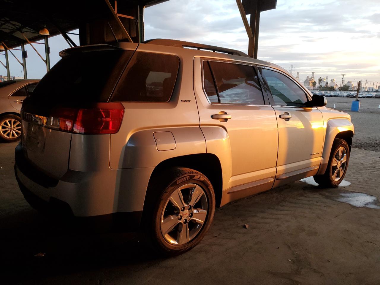 2014 GMC Terrain VIN 2GKALSEK5E6108957 Copart auction photo, front end damage thumbnail 3