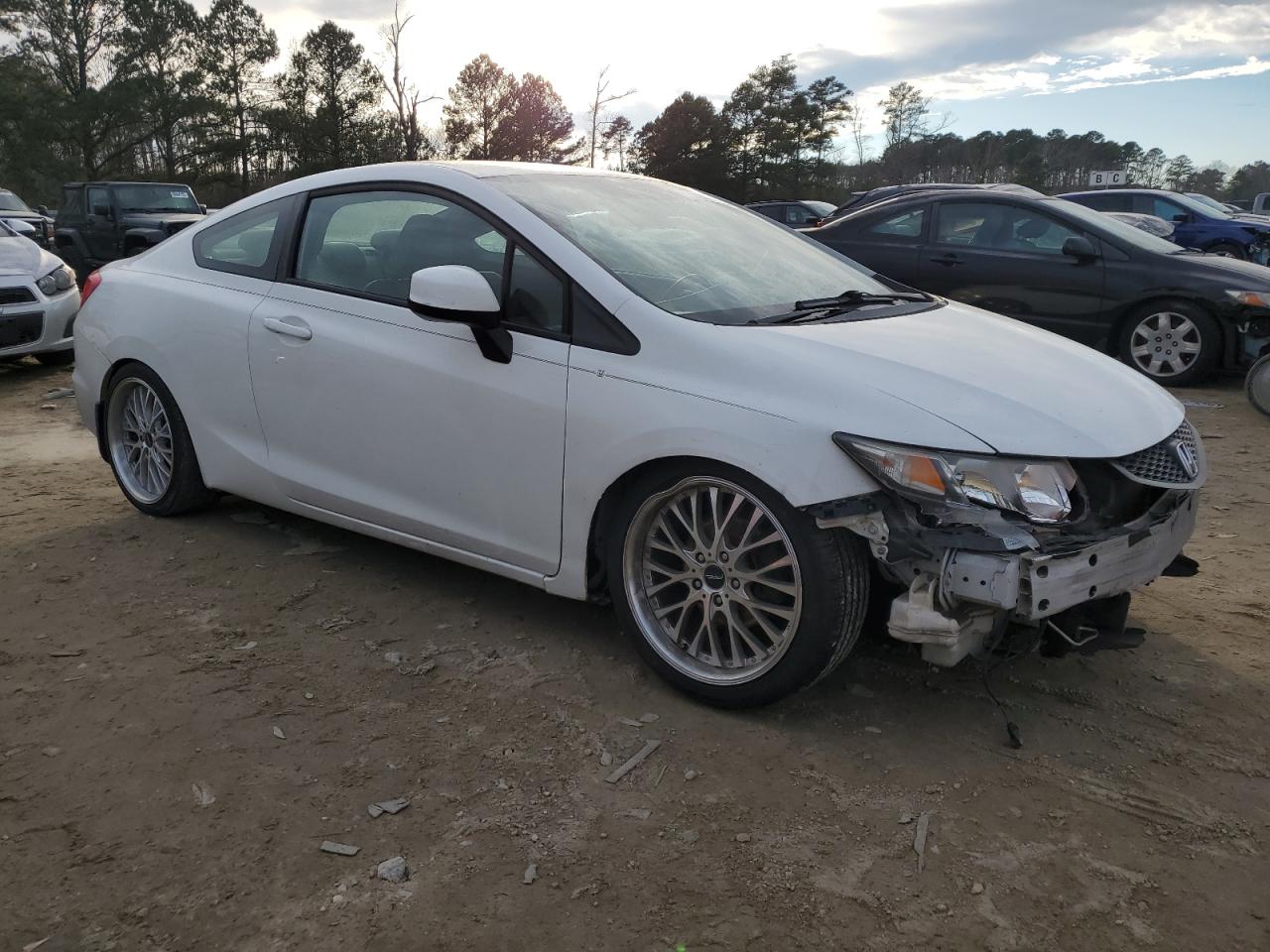 2013 Honda Civic VIN 2HGFG3B57DH509134 Copart auction photo, front end / minor dent/scratches damage thumbnail 4
