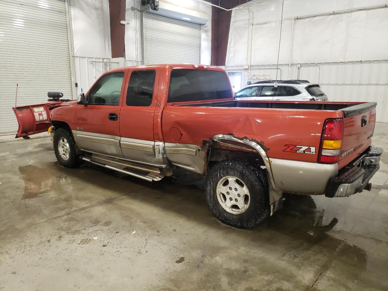 2001 Chevrolet Silverado VIN 2GCEK19T011376187 Copart auction photo, all over damage thumbnail 2