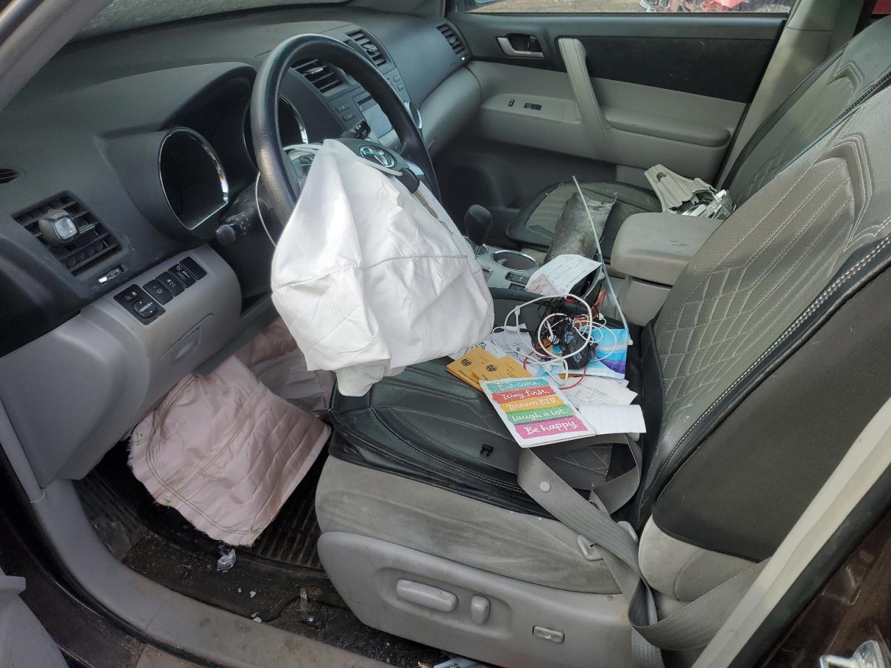 2011 Toyota Highlander VIN 5TDBK3EH4BS087579 Copart auction photo, front end damage thumbnail 7