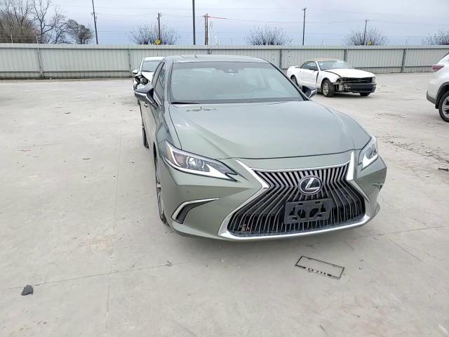 2019 Lexus ES VIN 58ABZ1B15KU035496 Copart auction photo, rear end damage thumbnail 11