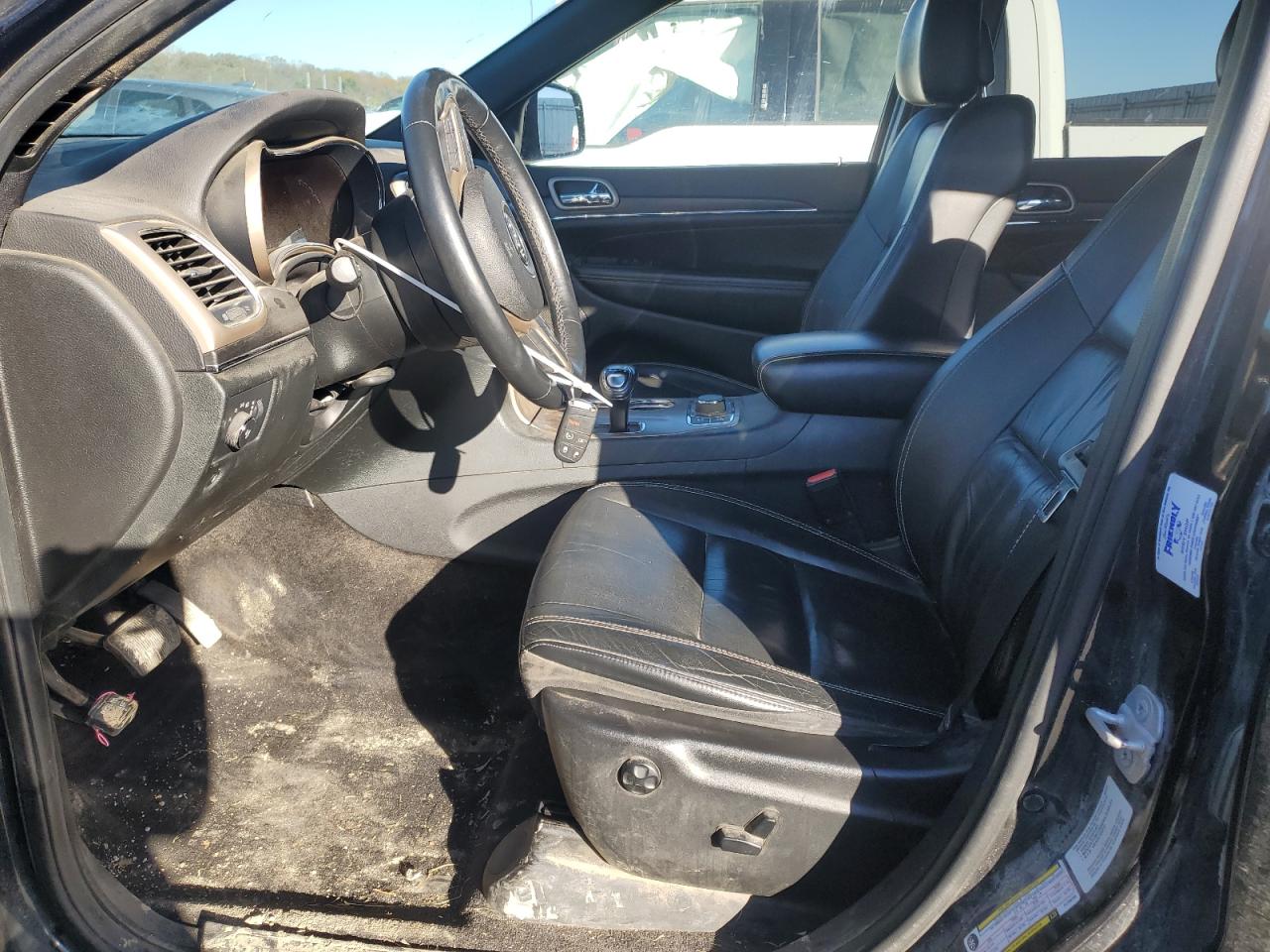2015 Jeep Grand Cherokee VIN 1C4RJFBG2FC706265 Copart auction photo, front end damage thumbnail 7