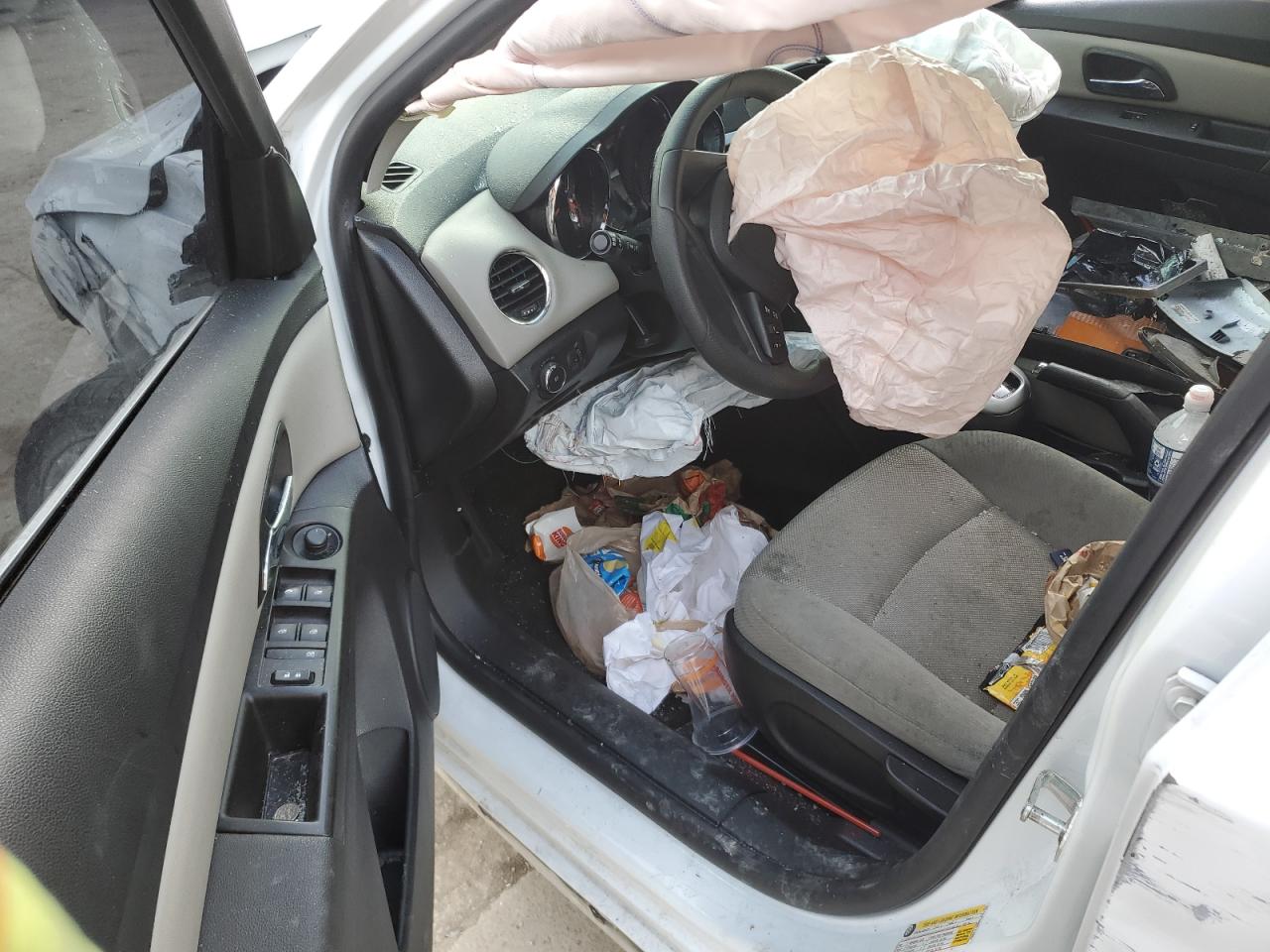 2015 Chevrolet Cruze VIN 1G1PC5SB8F7118694 Copart auction photo, all over damage thumbnail 8