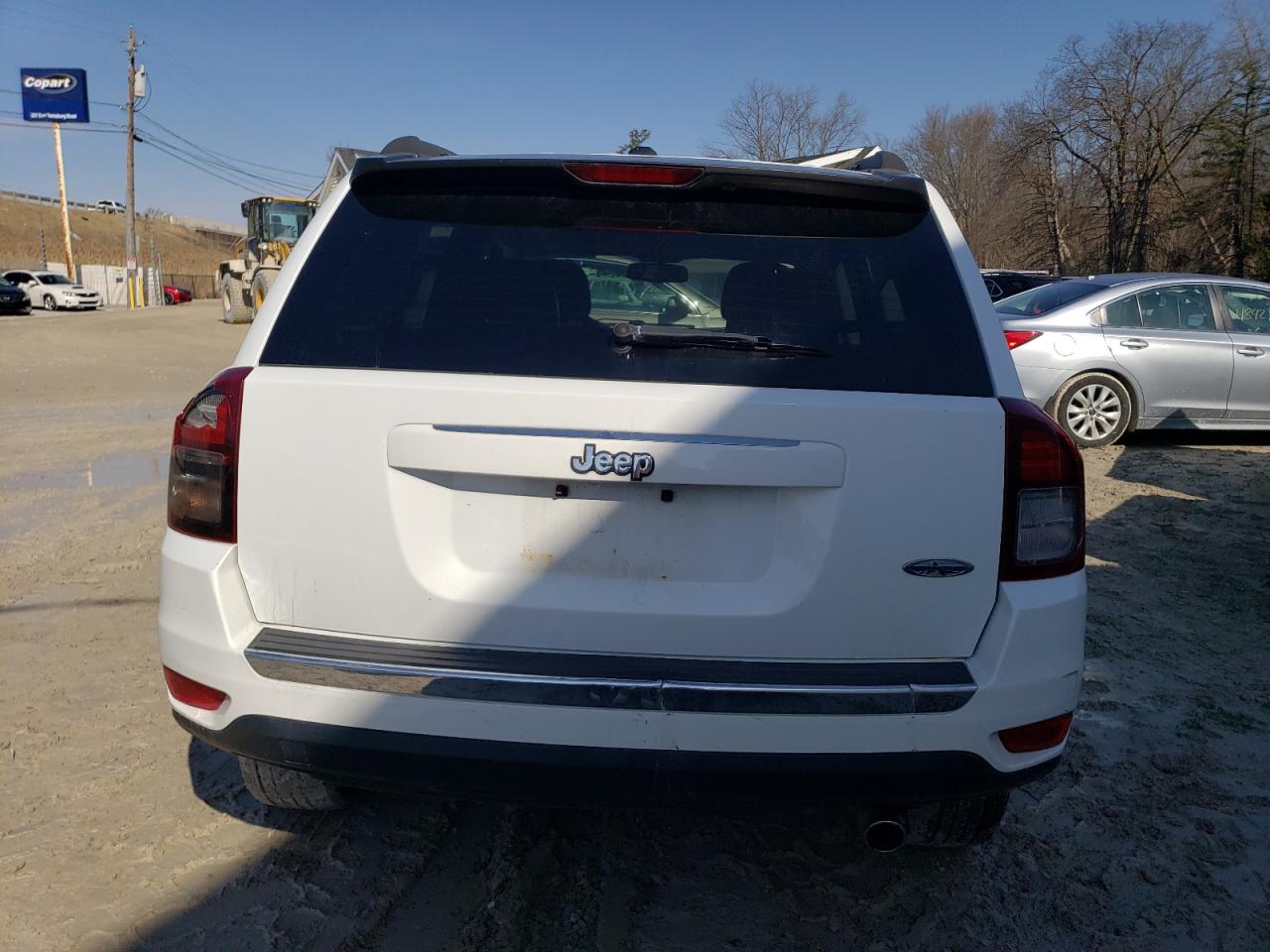 2017 Jeep Compass VIN 1C4NJCEAXHD163149 Copart auction photo, minor dent/scratches damage thumbnail 6