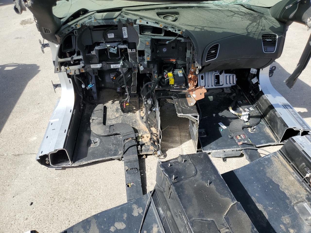 2019 Chevrolet Corvette VIN 1G1YP2D67K5604295 Copart auction photo, stripped / missing/altered vin damage thumbnail 8