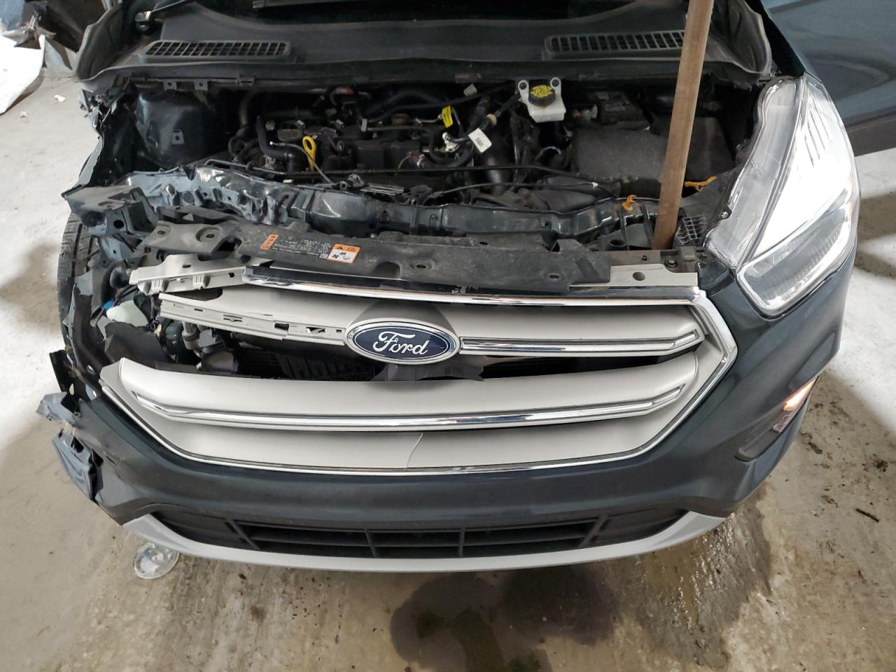 2019 Ford Escape VIN 1FMCU9GD1KUA93231 Copart auction photo, side / front end damage thumbnail 13