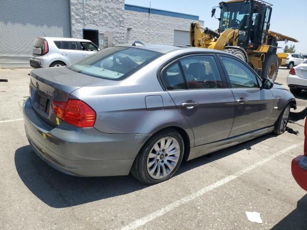 2009 BMW 3er VIN WBAPH535X9A435785 Copart auction photo, front end / side damage thumbnail 3