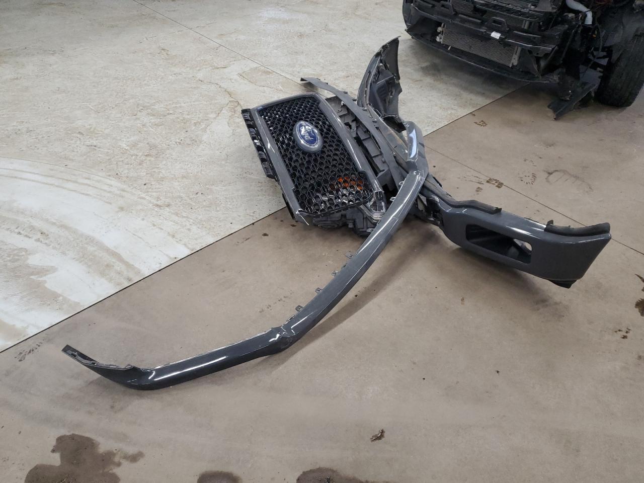 2020 Ford F-150 VIN 1FTEW1EP2LFA90124 Copart auction photo, front end / minor dent/scratches damage thumbnail 12