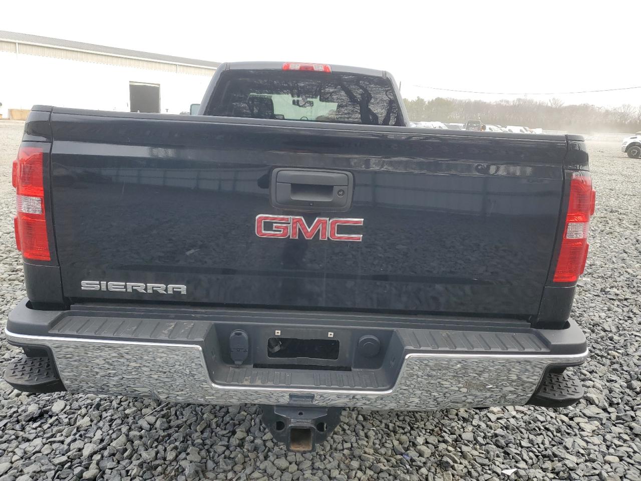 2019 GMC Sierra VIN 1GT42TCG0KF258895 Copart auction photo, front end / side damage thumbnail 6
