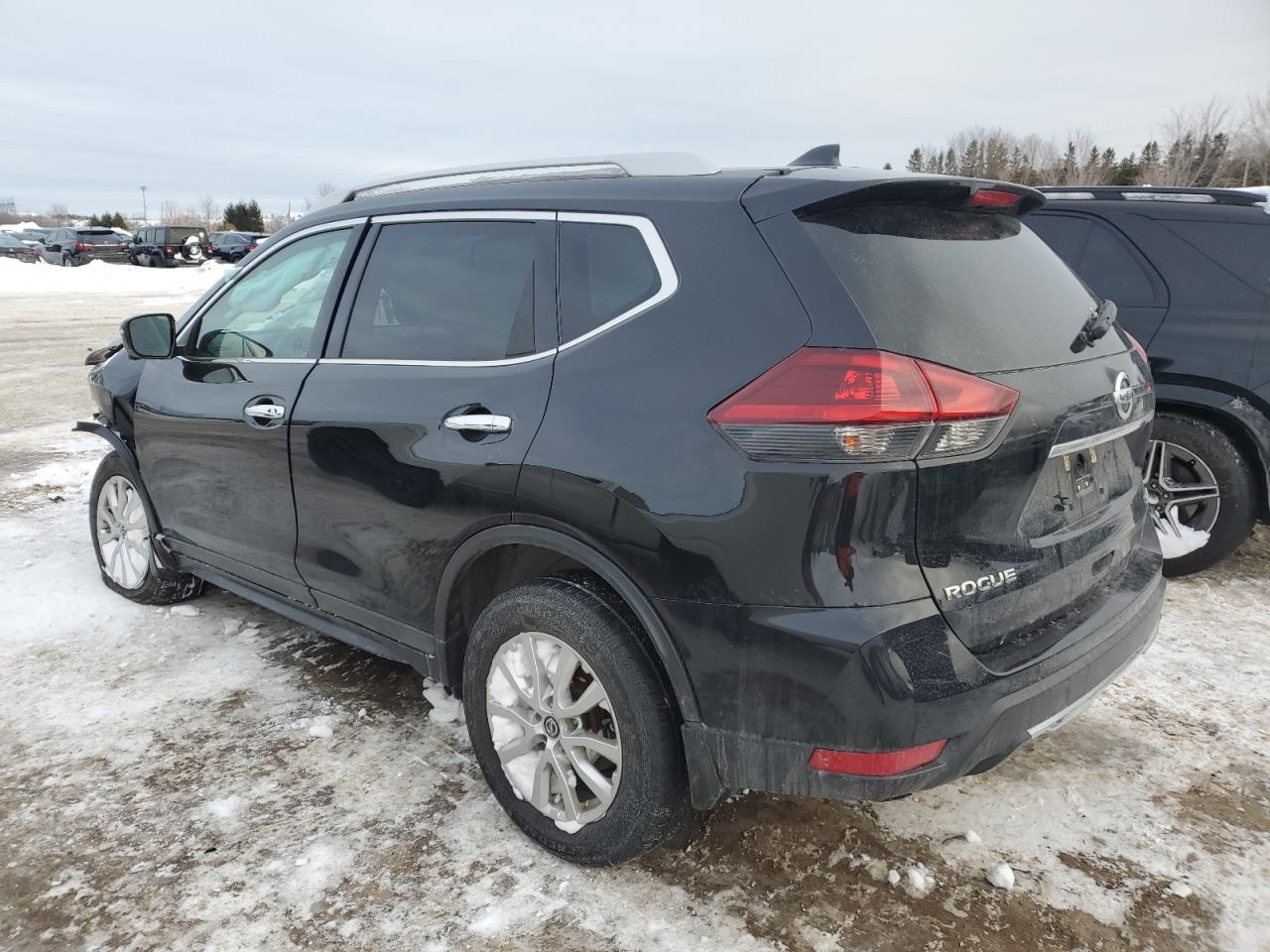 2018 Nissan Rogue VIN 5N1AT2MV0JC767016 Copart auction photo, front end / undercarriage damage thumbnail 2