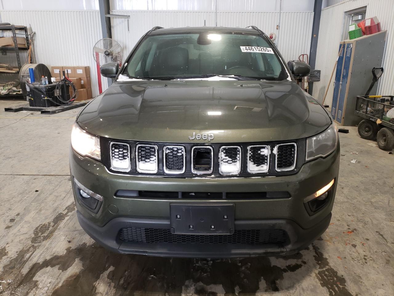 2017 Jeep Compass VIN 3C4NJDBB0HT640037 Copart auction photo, rear end damage thumbnail 5