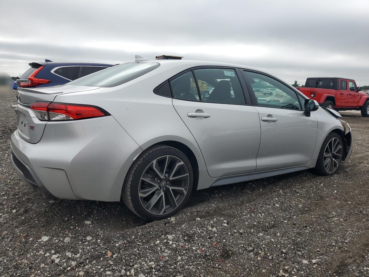 2020 Toyota Corolla VIN 5YFS4RCE2LP018468 Copart auction photo, front end damage thumbnail 3
