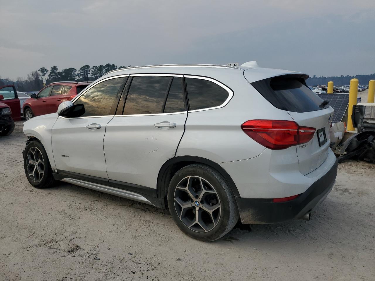 2018 BMW X1 VIN WBXHT3C30J5L24364 Copart auction photo, front end / side damage thumbnail 2