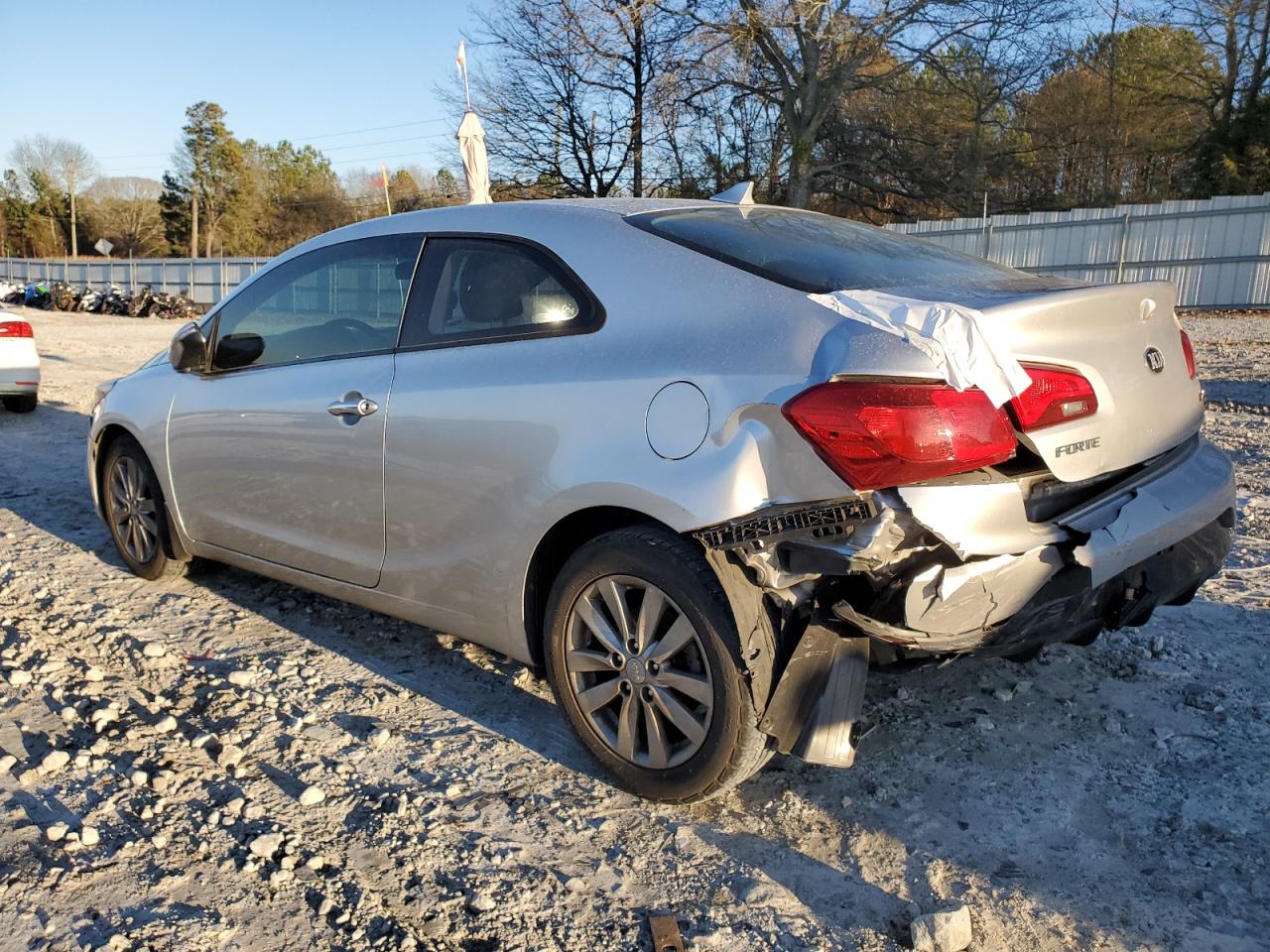 2014 KIA Forte VIN KNAFX6A86E5235006 Copart auction photo, rear end damage thumbnail 2