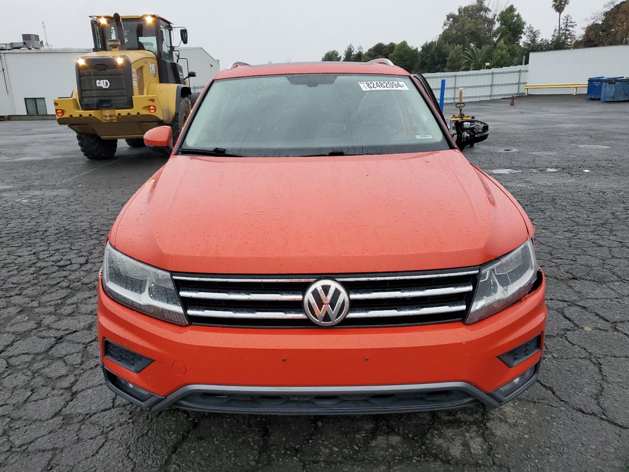 2018 Volkswagen Tiguan VIN 3VV3B7AX3JM051469 Copart auction photo, side / front end damage thumbnail 5
