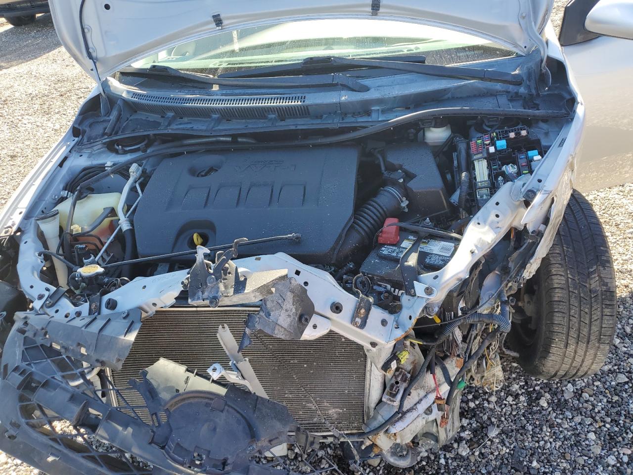 2011 Toyota Corolla VIN 2T1BU4EE3BC584475 Copart auction photo, front end / undercarriage damage thumbnail 11