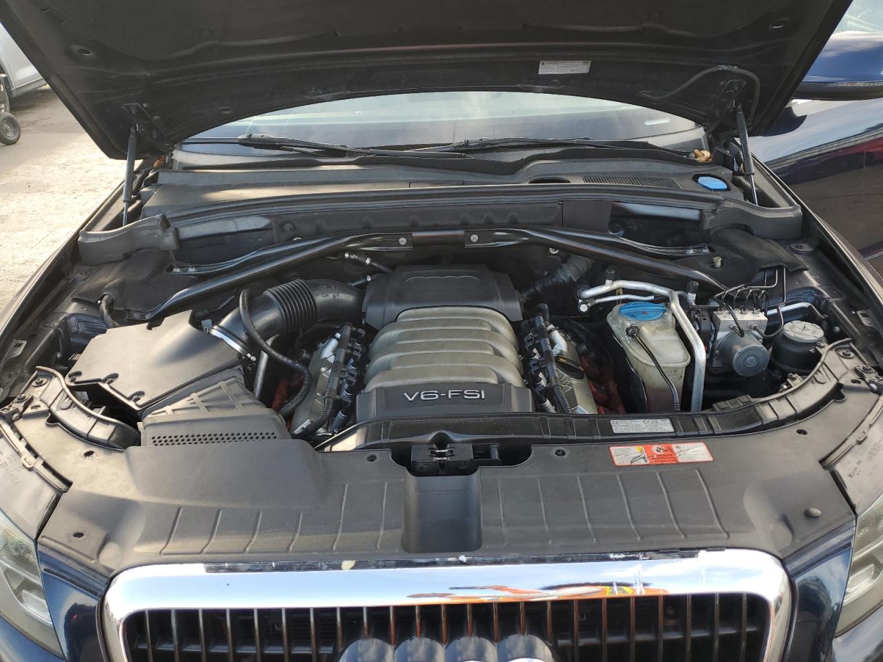 2010 Audi Q5 VIN WA1LKAFP1AA024900 Copart auction photo, mechanical / side damage thumbnail 12