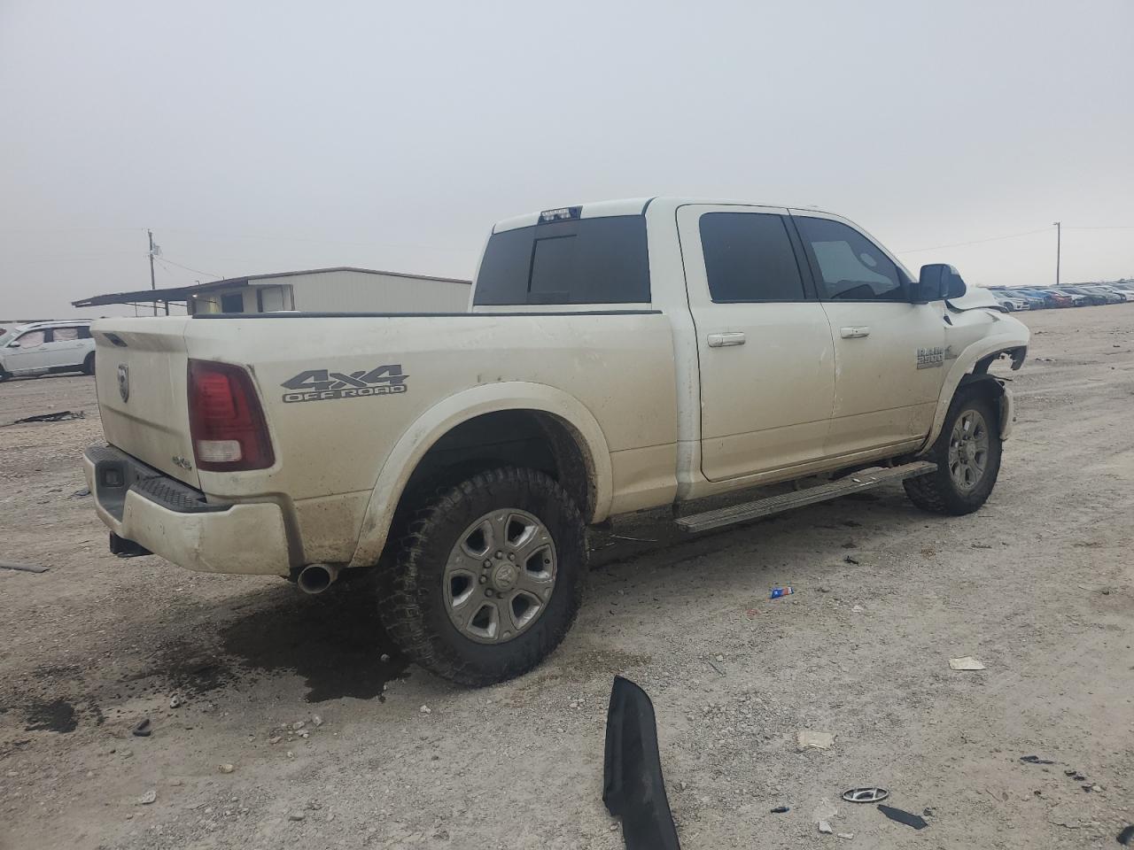 2018 RAM 2500 VIN 3C6UR5FL4JG405241 Copart auction photo, front end damage thumbnail 3
