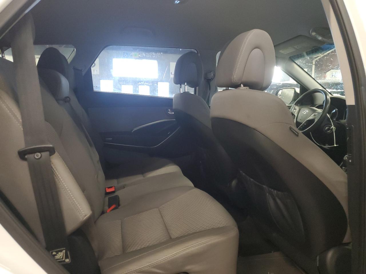 2018 Hyundai Santa Fe VIN KM8SMDHF8JU283721 Copart auction photo, minor dent/scratches / mechanical damage thumbnail 11